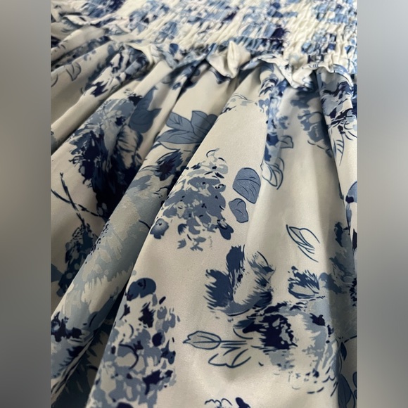 **SOLD** Cute white and blue floral maxi dress with smock detail. - Picture 4 of 7